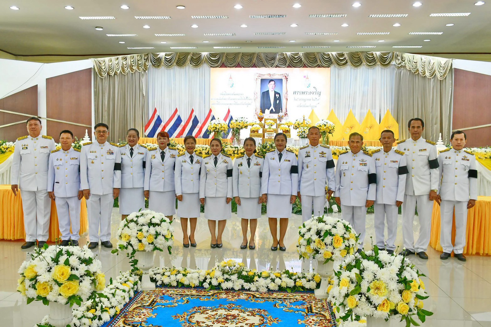 title - สำนักงานการปฏิรูปที่ดินจังหวัดเพชรบูรณ์เข้าร่วมพิธีถวายเครื่องราชสักการะ วางพานพุ่ม และจุดเทียนถวายพระพรชัยมงคล เนื่องในโอกาสวันเฉลิมพระชนมพรรษา พระบาทสมเด็จพระเจ้าอยู่หัว 28 กรกฎาคม 2569